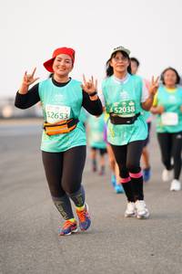 BIB: 52038, 52653
                            <button type="button" onclick="openModal(12198617)" class="btn btn-primary btn-sm float-right btn-popup" data-toggle="modal" data-target=".modal-high-quality">
                        <i class="fas fa-shopping-cart"></i> Add to Cart
                    </button>
                                            <button type="button" onclick="isThisMe(12198617, true)" class="btn btn-success btn-sm float-right btn-popup btn-isme hidden" data-toggle="tooltip" data-placement="bottom" title="นี่คือรูปของคุณใช่ไหม คลิกที่นี่เพื่อเอาเข้าอัลบั้ม">
                        <i class="fas fa-plus"></i> Add to album
                    </button>
                    <button type="button" onclick="isThisMe(12198617, false)" class="btn btn-warning btn-sm float-right btn-popup btn-isnotme hidden">
                        <i class="fas fa-ban"></i> Remove from album
                    </button>