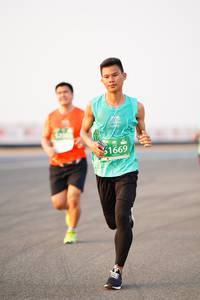 BIB: 1669
                            <button type="button" onclick="openModal(12138640)" class="btn btn-primary btn-sm float-right btn-popup" data-toggle="modal" data-target=".modal-high-quality">
                        <i class="fas fa-shopping-cart"></i> Add to Cart
                    </button>
                                            <button type="button" onclick="isThisMe(12138640, true)" class="btn btn-success btn-sm float-right btn-popup btn-isme hidden" data-toggle="tooltip" data-placement="bottom" title="นี่คือรูปของคุณใช่ไหม คลิกที่นี่เพื่อเอาเข้าอัลบั้ม">
                        <i class="fas fa-plus"></i> Add to album
                    </button>
                    <button type="button" onclick="isThisMe(12138640, false)" class="btn btn-warning btn-sm float-right btn-popup btn-isnotme hidden">
                        <i class="fas fa-ban"></i> Remove from album
                    </button>