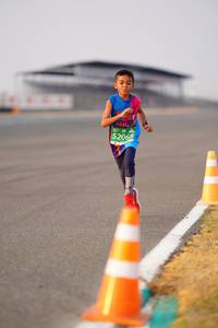 BIB: 5206
                            <button type="button" onclick="openModal(12137520)" class="btn btn-primary btn-sm float-right btn-popup" data-toggle="modal" data-target=".modal-high-quality">
                        <i class="fas fa-shopping-cart"></i> Add to Cart
                    </button>
                                            <button type="button" onclick="isThisMe(12137520, true)" class="btn btn-success btn-sm float-right btn-popup btn-isme hidden" data-toggle="tooltip" data-placement="bottom" title="นี่คือรูปของคุณใช่ไหม คลิกที่นี่เพื่อเอาเข้าอัลบั้ม">
                        <i class="fas fa-plus"></i> Add to album
                    </button>
                    <button type="button" onclick="isThisMe(12137520, false)" class="btn btn-warning btn-sm float-right btn-popup btn-isnotme hidden">
                        <i class="fas fa-ban"></i> Remove from album
                    </button>