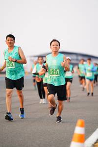 BIB: 50378, 51671
                            <button type="button" onclick="openModal(12175965)" class="btn btn-primary btn-sm float-right btn-popup" data-toggle="modal" data-target=".modal-high-quality">
                        <i class="fas fa-shopping-cart"></i> Add to Cart
                    </button>
                                            <button type="button" onclick="isThisMe(12175965, true)" class="btn btn-success btn-sm float-right btn-popup btn-isme hidden" data-toggle="tooltip" data-placement="bottom" title="นี่คือรูปของคุณใช่ไหม คลิกที่นี่เพื่อเอาเข้าอัลบั้ม">
                        <i class="fas fa-plus"></i> Add to album
                    </button>
                    <button type="button" onclick="isThisMe(12175965, false)" class="btn btn-warning btn-sm float-right btn-popup btn-isnotme hidden">
                        <i class="fas fa-ban"></i> Remove from album
                    </button>