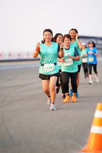 BIB: 50962, 51204
                            <button type="button" onclick="openModal(12169757)" class="btn btn-primary btn-sm float-right btn-popup" data-toggle="modal" data-target=".modal-high-quality">
                        <i class="fas fa-shopping-cart"></i> Add to Cart
                    </button>
                                            <button type="button" onclick="isThisMe(12169757, true)" class="btn btn-success btn-sm float-right btn-popup btn-isme hidden" data-toggle="tooltip" data-placement="bottom" title="นี่คือรูปของคุณใช่ไหม คลิกที่นี่เพื่อเอาเข้าอัลบั้ม">
                        <i class="fas fa-plus"></i> Add to album
                    </button>
                    <button type="button" onclick="isThisMe(12169757, false)" class="btn btn-warning btn-sm float-right btn-popup btn-isnotme hidden">
                        <i class="fas fa-ban"></i> Remove from album
                    </button>