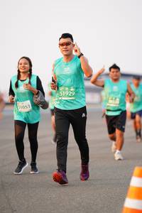 BIB: 51929, 51053
                            <button type="button" onclick="openModal(12175720)" class="btn btn-primary btn-sm float-right btn-popup" data-toggle="modal" data-target=".modal-high-quality">
                        <i class="fas fa-shopping-cart"></i> Add to Cart
                    </button>
                                            <button type="button" onclick="isThisMe(12175720, true)" class="btn btn-success btn-sm float-right btn-popup btn-isme hidden" data-toggle="tooltip" data-placement="bottom" title="นี่คือรูปของคุณใช่ไหม คลิกที่นี่เพื่อเอาเข้าอัลบั้ม">
                        <i class="fas fa-plus"></i> Add to album
                    </button>
                    <button type="button" onclick="isThisMe(12175720, false)" class="btn btn-warning btn-sm float-right btn-popup btn-isnotme hidden">
                        <i class="fas fa-ban"></i> Remove from album
                    </button>