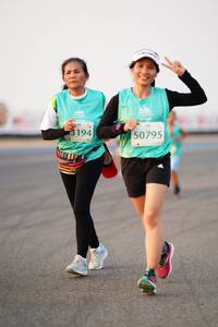 BIB: 3194, 50795
                            <button type="button" onclick="openModal(12176114)" class="btn btn-primary btn-sm float-right btn-popup" data-toggle="modal" data-target=".modal-high-quality">
                        <i class="fas fa-shopping-cart"></i> Add to Cart
                    </button>
                                            <button type="button" onclick="isThisMe(12176114, true)" class="btn btn-success btn-sm float-right btn-popup btn-isme hidden" data-toggle="tooltip" data-placement="bottom" title="นี่คือรูปของคุณใช่ไหม คลิกที่นี่เพื่อเอาเข้าอัลบั้ม">
                        <i class="fas fa-plus"></i> Add to album
                    </button>
                    <button type="button" onclick="isThisMe(12176114, false)" class="btn btn-warning btn-sm float-right btn-popup btn-isnotme hidden">
                        <i class="fas fa-ban"></i> Remove from album
                    </button>