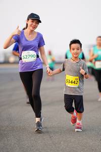 BIB: 52790, 53442
                            <button type="button" onclick="openModal(12201608)" class="btn btn-primary btn-sm float-right btn-popup" data-toggle="modal" data-target=".modal-high-quality">
                        <i class="fas fa-shopping-cart"></i> Add to Cart
                    </button>
                                            <button type="button" onclick="isThisMe(12201608, true)" class="btn btn-success btn-sm float-right btn-popup btn-isme hidden" data-toggle="tooltip" data-placement="bottom" title="นี่คือรูปของคุณใช่ไหม คลิกที่นี่เพื่อเอาเข้าอัลบั้ม">
                        <i class="fas fa-plus"></i> Add to album
                    </button>
                    <button type="button" onclick="isThisMe(12201608, false)" class="btn btn-warning btn-sm float-right btn-popup btn-isnotme hidden">
                        <i class="fas fa-ban"></i> Remove from album
                    </button>