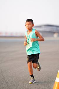 BIB: 008
                            <button type="button" onclick="openModal(12139582)" class="btn btn-primary btn-sm float-right btn-popup" data-toggle="modal" data-target=".modal-high-quality">
                        <i class="fas fa-shopping-cart"></i> Add to Cart
                    </button>
                                            <button type="button" onclick="isThisMe(12139582, true)" class="btn btn-success btn-sm float-right btn-popup btn-isme hidden" data-toggle="tooltip" data-placement="bottom" title="นี่คือรูปของคุณใช่ไหม คลิกที่นี่เพื่อเอาเข้าอัลบั้ม">
                        <i class="fas fa-plus"></i> Add to album
                    </button>
                    <button type="button" onclick="isThisMe(12139582, false)" class="btn btn-warning btn-sm float-right btn-popup btn-isnotme hidden">
                        <i class="fas fa-ban"></i> Remove from album
                    </button>