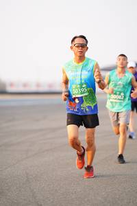 BIB: 50395, 50082
                            <button type="button" onclick="openModal(12139294)" class="btn btn-primary btn-sm float-right btn-popup" data-toggle="modal" data-target=".modal-high-quality">
                        <i class="fas fa-shopping-cart"></i> Add to Cart
                    </button>
                                            <button type="button" onclick="isThisMe(12139294, true)" class="btn btn-success btn-sm float-right btn-popup btn-isme hidden" data-toggle="tooltip" data-placement="bottom" title="นี่คือรูปของคุณใช่ไหม คลิกที่นี่เพื่อเอาเข้าอัลบั้ม">
                        <i class="fas fa-plus"></i> Add to album
                    </button>
                    <button type="button" onclick="isThisMe(12139294, false)" class="btn btn-warning btn-sm float-right btn-popup btn-isnotme hidden">
                        <i class="fas fa-ban"></i> Remove from album
                    </button>