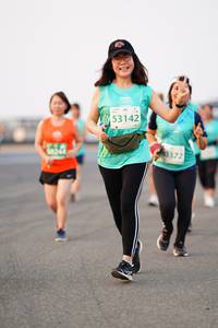 BIB: 53142, 3372
                            <button type="button" onclick="openModal(12200991)" class="btn btn-primary btn-sm float-right btn-popup" data-toggle="modal" data-target=".modal-high-quality">
                        <i class="fas fa-shopping-cart"></i> Add to Cart
                    </button>
                                            <button type="button" onclick="isThisMe(12200991, true)" class="btn btn-success btn-sm float-right btn-popup btn-isme hidden" data-toggle="tooltip" data-placement="bottom" title="นี่คือรูปของคุณใช่ไหม คลิกที่นี่เพื่อเอาเข้าอัลบั้ม">
                        <i class="fas fa-plus"></i> Add to album
                    </button>
                    <button type="button" onclick="isThisMe(12200991, false)" class="btn btn-warning btn-sm float-right btn-popup btn-isnotme hidden">
                        <i class="fas fa-ban"></i> Remove from album
                    </button>