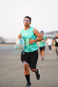 BIB: 1800
                            <button type="button" onclick="openModal(12278454)" class="btn btn-primary btn-sm float-right btn-popup" data-toggle="modal" data-target=".modal-high-quality">
                        <i class="fas fa-shopping-cart"></i> Add to Cart
                    </button>
                                            <button type="button" onclick="isThisMe(12278454, true)" class="btn btn-success btn-sm float-right btn-popup btn-isme hidden" data-toggle="tooltip" data-placement="bottom" title="นี่คือรูปของคุณใช่ไหม คลิกที่นี่เพื่อเอาเข้าอัลบั้ม">
                        <i class="fas fa-plus"></i> Add to album
                    </button>
                    <button type="button" onclick="isThisMe(12278454, false)" class="btn btn-warning btn-sm float-right btn-popup btn-isnotme hidden">
                        <i class="fas fa-ban"></i> Remove from album
                    </button>