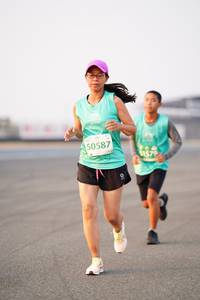 BIB: 50587, 1579
                            <button type="button" onclick="openModal(12150121)" class="btn btn-primary btn-sm float-right btn-popup" data-toggle="modal" data-target=".modal-high-quality">
                        <i class="fas fa-shopping-cart"></i> Add to Cart
                    </button>
                                            <button type="button" onclick="isThisMe(12150121, true)" class="btn btn-success btn-sm float-right btn-popup btn-isme hidden" data-toggle="tooltip" data-placement="bottom" title="นี่คือรูปของคุณใช่ไหม คลิกที่นี่เพื่อเอาเข้าอัลบั้ม">
                        <i class="fas fa-plus"></i> Add to album
                    </button>
                    <button type="button" onclick="isThisMe(12150121, false)" class="btn btn-warning btn-sm float-right btn-popup btn-isnotme hidden">
                        <i class="fas fa-ban"></i> Remove from album
                    </button>