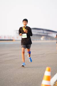 BIB: 2600
                            <button type="button" onclick="openModal(12137798)" class="btn btn-primary btn-sm float-right btn-popup" data-toggle="modal" data-target=".modal-high-quality">
                        <i class="fas fa-shopping-cart"></i> Add to Cart
                    </button>
                                            <button type="button" onclick="isThisMe(12137798, true)" class="btn btn-success btn-sm float-right btn-popup btn-isme hidden" data-toggle="tooltip" data-placement="bottom" title="นี่คือรูปของคุณใช่ไหม คลิกที่นี่เพื่อเอาเข้าอัลบั้ม">
                        <i class="fas fa-plus"></i> Add to album
                    </button>
                    <button type="button" onclick="isThisMe(12137798, false)" class="btn btn-warning btn-sm float-right btn-popup btn-isnotme hidden">
                        <i class="fas fa-ban"></i> Remove from album
                    </button>