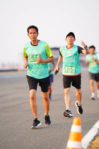 BIB: 501, 51612
                            <button type="button" onclick="openModal(12151021)" class="btn btn-primary btn-sm float-right btn-popup" data-toggle="modal" data-target=".modal-high-quality">
                        <i class="fas fa-shopping-cart"></i> Add to Cart
                    </button>
                                            <button type="button" onclick="isThisMe(12151021, true)" class="btn btn-success btn-sm float-right btn-popup btn-isme hidden" data-toggle="tooltip" data-placement="bottom" title="นี่คือรูปของคุณใช่ไหม คลิกที่นี่เพื่อเอาเข้าอัลบั้ม">
                        <i class="fas fa-plus"></i> Add to album
                    </button>
                    <button type="button" onclick="isThisMe(12151021, false)" class="btn btn-warning btn-sm float-right btn-popup btn-isnotme hidden">
                        <i class="fas fa-ban"></i> Remove from album
                    </button>