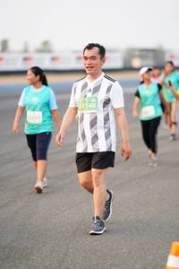 BIB: 1548
                            <button type="button" onclick="openModal(12280135)" class="btn btn-primary btn-sm float-right btn-popup" data-toggle="modal" data-target=".modal-high-quality">
                        <i class="fas fa-shopping-cart"></i> Add to Cart
                    </button>
                                            <button type="button" onclick="isThisMe(12280135, true)" class="btn btn-success btn-sm float-right btn-popup btn-isme hidden" data-toggle="tooltip" data-placement="bottom" title="นี่คือรูปของคุณใช่ไหม คลิกที่นี่เพื่อเอาเข้าอัลบั้ม">
                        <i class="fas fa-plus"></i> Add to album
                    </button>
                    <button type="button" onclick="isThisMe(12280135, false)" class="btn btn-warning btn-sm float-right btn-popup btn-isnotme hidden">
                        <i class="fas fa-ban"></i> Remove from album
                    </button>