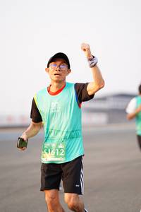 BIB: 51612
                            <button type="button" onclick="openModal(12151211)" class="btn btn-primary btn-sm float-right btn-popup" data-toggle="modal" data-target=".modal-high-quality">
                        <i class="fas fa-shopping-cart"></i> Add to Cart
                    </button>
                                            <button type="button" onclick="isThisMe(12151211, true)" class="btn btn-success btn-sm float-right btn-popup btn-isme hidden" data-toggle="tooltip" data-placement="bottom" title="นี่คือรูปของคุณใช่ไหม คลิกที่นี่เพื่อเอาเข้าอัลบั้ม">
                        <i class="fas fa-plus"></i> Add to album
                    </button>
                    <button type="button" onclick="isThisMe(12151211, false)" class="btn btn-warning btn-sm float-right btn-popup btn-isnotme hidden">
                        <i class="fas fa-ban"></i> Remove from album
                    </button>