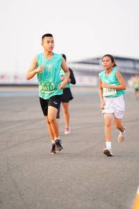 BIB: 0117, 2463
                            <button type="button" onclick="openModal(12163012)" class="btn btn-primary btn-sm float-right btn-popup" data-toggle="modal" data-target=".modal-high-quality">
                        <i class="fas fa-shopping-cart"></i> Add to Cart
                    </button>
                                            <button type="button" onclick="isThisMe(12163012, true)" class="btn btn-success btn-sm float-right btn-popup btn-isme hidden" data-toggle="tooltip" data-placement="bottom" title="นี่คือรูปของคุณใช่ไหม คลิกที่นี่เพื่อเอาเข้าอัลบั้ม">
                        <i class="fas fa-plus"></i> Add to album
                    </button>
                    <button type="button" onclick="isThisMe(12163012, false)" class="btn btn-warning btn-sm float-right btn-popup btn-isnotme hidden">
                        <i class="fas fa-ban"></i> Remove from album
                    </button>