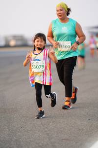 BIB: 53100, 53079
                            <button type="button" onclick="openModal(12195431)" class="btn btn-primary btn-sm float-right btn-popup" data-toggle="modal" data-target=".modal-high-quality">
                        <i class="fas fa-shopping-cart"></i> Add to Cart
                    </button>
                                            <button type="button" onclick="isThisMe(12195431, true)" class="btn btn-success btn-sm float-right btn-popup btn-isme hidden" data-toggle="tooltip" data-placement="bottom" title="นี่คือรูปของคุณใช่ไหม คลิกที่นี่เพื่อเอาเข้าอัลบั้ม">
                        <i class="fas fa-plus"></i> Add to album
                    </button>
                    <button type="button" onclick="isThisMe(12195431, false)" class="btn btn-warning btn-sm float-right btn-popup btn-isnotme hidden">
                        <i class="fas fa-ban"></i> Remove from album
                    </button>