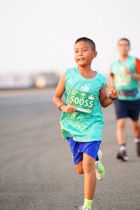 BIB: 50055
                            <button type="button" onclick="openModal(12160783)" class="btn btn-primary btn-sm float-right btn-popup" data-toggle="modal" data-target=".modal-high-quality">
                        <i class="fas fa-shopping-cart"></i> Add to Cart
                    </button>
                                            <button type="button" onclick="isThisMe(12160783, true)" class="btn btn-success btn-sm float-right btn-popup btn-isme hidden" data-toggle="tooltip" data-placement="bottom" title="นี่คือรูปของคุณใช่ไหม คลิกที่นี่เพื่อเอาเข้าอัลบั้ม">
                        <i class="fas fa-plus"></i> Add to album
                    </button>
                    <button type="button" onclick="isThisMe(12160783, false)" class="btn btn-warning btn-sm float-right btn-popup btn-isnotme hidden">
                        <i class="fas fa-ban"></i> Remove from album
                    </button>