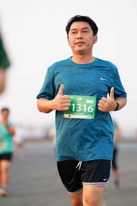 BIB: 1316
                            <button type="button" onclick="openModal(12201051)" class="btn btn-primary btn-sm float-right btn-popup" data-toggle="modal" data-target=".modal-high-quality">
                        <i class="fas fa-shopping-cart"></i> Add to Cart
                    </button>
                                            <button type="button" onclick="isThisMe(12201051, true)" class="btn btn-success btn-sm float-right btn-popup btn-isme hidden" data-toggle="tooltip" data-placement="bottom" title="นี่คือรูปของคุณใช่ไหม คลิกที่นี่เพื่อเอาเข้าอัลบั้ม">
                        <i class="fas fa-plus"></i> Add to album
                    </button>
                    <button type="button" onclick="isThisMe(12201051, false)" class="btn btn-warning btn-sm float-right btn-popup btn-isnotme hidden">
                        <i class="fas fa-ban"></i> Remove from album
                    </button>