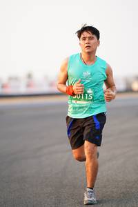 BIB: 0115
                            <button type="button" onclick="openModal(12165970)" class="btn btn-primary btn-sm float-right btn-popup" data-toggle="modal" data-target=".modal-high-quality">
                        <i class="fas fa-shopping-cart"></i> Add to Cart
                    </button>
                                            <button type="button" onclick="isThisMe(12165970, true)" class="btn btn-success btn-sm float-right btn-popup btn-isme hidden" data-toggle="tooltip" data-placement="bottom" title="นี่คือรูปของคุณใช่ไหม คลิกที่นี่เพื่อเอาเข้าอัลบั้ม">
                        <i class="fas fa-plus"></i> Add to album
                    </button>
                    <button type="button" onclick="isThisMe(12165970, false)" class="btn btn-warning btn-sm float-right btn-popup btn-isnotme hidden">
                        <i class="fas fa-ban"></i> Remove from album
                    </button>