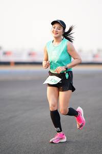 BIB: 328
                            <button type="button" onclick="openModal(12152960)" class="btn btn-primary btn-sm float-right btn-popup" data-toggle="modal" data-target=".modal-high-quality">
                        <i class="fas fa-shopping-cart"></i> Add to Cart
                    </button>
                                            <button type="button" onclick="isThisMe(12152960, true)" class="btn btn-success btn-sm float-right btn-popup btn-isme hidden" data-toggle="tooltip" data-placement="bottom" title="นี่คือรูปของคุณใช่ไหม คลิกที่นี่เพื่อเอาเข้าอัลบั้ม">
                        <i class="fas fa-plus"></i> Add to album
                    </button>
                    <button type="button" onclick="isThisMe(12152960, false)" class="btn btn-warning btn-sm float-right btn-popup btn-isnotme hidden">
                        <i class="fas fa-ban"></i> Remove from album
                    </button>