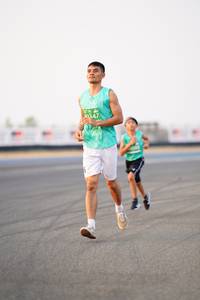 BIB: 247
                            <button type="button" onclick="openModal(12169536)" class="btn btn-primary btn-sm float-right btn-popup" data-toggle="modal" data-target=".modal-high-quality">
                        <i class="fas fa-shopping-cart"></i> Add to Cart
                    </button>
                                            <button type="button" onclick="isThisMe(12169536, true)" class="btn btn-success btn-sm float-right btn-popup btn-isme hidden" data-toggle="tooltip" data-placement="bottom" title="นี่คือรูปของคุณใช่ไหม คลิกที่นี่เพื่อเอาเข้าอัลบั้ม">
                        <i class="fas fa-plus"></i> Add to album
                    </button>
                    <button type="button" onclick="isThisMe(12169536, false)" class="btn btn-warning btn-sm float-right btn-popup btn-isnotme hidden">
                        <i class="fas fa-ban"></i> Remove from album
                    </button>