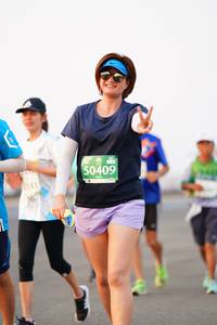 BIB: 50409, 543
                            <button type="button" onclick="openModal(12199113)" class="btn btn-primary btn-sm float-right btn-popup" data-toggle="modal" data-target=".modal-high-quality">
                        <i class="fas fa-shopping-cart"></i> Add to Cart
                    </button>
                                            <button type="button" onclick="isThisMe(12199113, true)" class="btn btn-success btn-sm float-right btn-popup btn-isme hidden" data-toggle="tooltip" data-placement="bottom" title="นี่คือรูปของคุณใช่ไหม คลิกที่นี่เพื่อเอาเข้าอัลบั้ม">
                        <i class="fas fa-plus"></i> Add to album
                    </button>
                    <button type="button" onclick="isThisMe(12199113, false)" class="btn btn-warning btn-sm float-right btn-popup btn-isnotme hidden">
                        <i class="fas fa-ban"></i> Remove from album
                    </button>