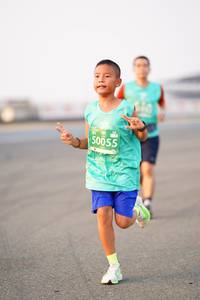 BIB: 50055
                            <button type="button" onclick="openModal(12160711)" class="btn btn-primary btn-sm float-right btn-popup" data-toggle="modal" data-target=".modal-high-quality">
                        <i class="fas fa-shopping-cart"></i> Add to Cart
                    </button>
                                            <button type="button" onclick="isThisMe(12160711, true)" class="btn btn-success btn-sm float-right btn-popup btn-isme hidden" data-toggle="tooltip" data-placement="bottom" title="นี่คือรูปของคุณใช่ไหม คลิกที่นี่เพื่อเอาเข้าอัลบั้ม">
                        <i class="fas fa-plus"></i> Add to album
                    </button>
                    <button type="button" onclick="isThisMe(12160711, false)" class="btn btn-warning btn-sm float-right btn-popup btn-isnotme hidden">
                        <i class="fas fa-ban"></i> Remove from album
                    </button>