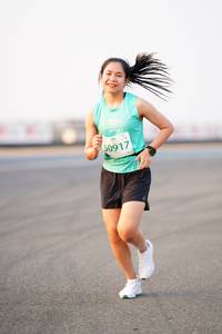 BIB: 0917
                            <button type="button" onclick="openModal(12158195)" class="btn btn-primary btn-sm float-right btn-popup" data-toggle="modal" data-target=".modal-high-quality">
                        <i class="fas fa-shopping-cart"></i> Add to Cart
                    </button>
                                            <button type="button" onclick="isThisMe(12158195, true)" class="btn btn-success btn-sm float-right btn-popup btn-isme hidden" data-toggle="tooltip" data-placement="bottom" title="นี่คือรูปของคุณใช่ไหม คลิกที่นี่เพื่อเอาเข้าอัลบั้ม">
                        <i class="fas fa-plus"></i> Add to album
                    </button>
                    <button type="button" onclick="isThisMe(12158195, false)" class="btn btn-warning btn-sm float-right btn-popup btn-isnotme hidden">
                        <i class="fas fa-ban"></i> Remove from album
                    </button>