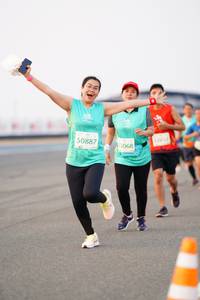 BIB: 50887, 52652, 33068
                            <button type="button" onclick="openModal(12199261)" class="btn btn-primary btn-sm float-right btn-popup" data-toggle="modal" data-target=".modal-high-quality">
                        <i class="fas fa-shopping-cart"></i> Add to Cart
                    </button>
                                            <button type="button" onclick="isThisMe(12199261, true)" class="btn btn-success btn-sm float-right btn-popup btn-isme hidden" data-toggle="tooltip" data-placement="bottom" title="นี่คือรูปของคุณใช่ไหม คลิกที่นี่เพื่อเอาเข้าอัลบั้ม">
                        <i class="fas fa-plus"></i> Add to album
                    </button>
                    <button type="button" onclick="isThisMe(12199261, false)" class="btn btn-warning btn-sm float-right btn-popup btn-isnotme hidden">
                        <i class="fas fa-ban"></i> Remove from album
                    </button>