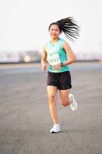 BIB: 0917
                            <button type="button" onclick="openModal(12158028)" class="btn btn-primary btn-sm float-right btn-popup" data-toggle="modal" data-target=".modal-high-quality">
                        <i class="fas fa-shopping-cart"></i> Add to Cart
                    </button>
                                            <button type="button" onclick="isThisMe(12158028, true)" class="btn btn-success btn-sm float-right btn-popup btn-isme hidden" data-toggle="tooltip" data-placement="bottom" title="นี่คือรูปของคุณใช่ไหม คลิกที่นี่เพื่อเอาเข้าอัลบั้ม">
                        <i class="fas fa-plus"></i> Add to album
                    </button>
                    <button type="button" onclick="isThisMe(12158028, false)" class="btn btn-warning btn-sm float-right btn-popup btn-isnotme hidden">
                        <i class="fas fa-ban"></i> Remove from album
                    </button>