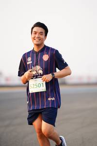 BIB: 52501
                            <button type="button" onclick="openModal(12172927)" class="btn btn-primary btn-sm float-right btn-popup" data-toggle="modal" data-target=".modal-high-quality">
                        <i class="fas fa-shopping-cart"></i> Add to Cart
                    </button>
                                            <button type="button" onclick="isThisMe(12172927, true)" class="btn btn-success btn-sm float-right btn-popup btn-isme hidden" data-toggle="tooltip" data-placement="bottom" title="นี่คือรูปของคุณใช่ไหม คลิกที่นี่เพื่อเอาเข้าอัลบั้ม">
                        <i class="fas fa-plus"></i> Add to album
                    </button>
                    <button type="button" onclick="isThisMe(12172927, false)" class="btn btn-warning btn-sm float-right btn-popup btn-isnotme hidden">
                        <i class="fas fa-ban"></i> Remove from album
                    </button>