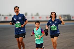 BIB: 53399, 53394, 5339
                            <button type="button" onclick="openModal(12291883)" class="btn btn-primary btn-sm float-right btn-popup" data-toggle="modal" data-target=".modal-high-quality">
                        <i class="fas fa-shopping-cart"></i> Add to Cart
                    </button>
                                            <button type="button" onclick="isThisMe(12291883, true)" class="btn btn-success btn-sm float-right btn-popup btn-isme hidden" data-toggle="tooltip" data-placement="bottom" title="นี่คือรูปของคุณใช่ไหม คลิกที่นี่เพื่อเอาเข้าอัลบั้ม">
                        <i class="fas fa-plus"></i> Add to album
                    </button>
                    <button type="button" onclick="isThisMe(12291883, false)" class="btn btn-warning btn-sm float-right btn-popup btn-isnotme hidden">
                        <i class="fas fa-ban"></i> Remove from album
                    </button>