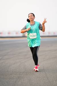 BIB: 1231
                            <button type="button" onclick="openModal(12277814)" class="btn btn-primary btn-sm float-right btn-popup" data-toggle="modal" data-target=".modal-high-quality">
                        <i class="fas fa-shopping-cart"></i> Add to Cart
                    </button>
                                            <button type="button" onclick="isThisMe(12277814, true)" class="btn btn-success btn-sm float-right btn-popup btn-isme hidden" data-toggle="tooltip" data-placement="bottom" title="นี่คือรูปของคุณใช่ไหม คลิกที่นี่เพื่อเอาเข้าอัลบั้ม">
                        <i class="fas fa-plus"></i> Add to album
                    </button>
                    <button type="button" onclick="isThisMe(12277814, false)" class="btn btn-warning btn-sm float-right btn-popup btn-isnotme hidden">
                        <i class="fas fa-ban"></i> Remove from album
                    </button>