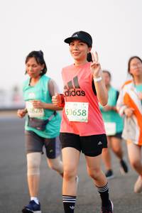 BIB: 2828, 50658
                            <button type="button" onclick="openModal(12179497)" class="btn btn-primary btn-sm float-right btn-popup" data-toggle="modal" data-target=".modal-high-quality">
                        <i class="fas fa-shopping-cart"></i> Add to Cart
                    </button>
                                            <button type="button" onclick="isThisMe(12179497, true)" class="btn btn-success btn-sm float-right btn-popup btn-isme hidden" data-toggle="tooltip" data-placement="bottom" title="นี่คือรูปของคุณใช่ไหม คลิกที่นี่เพื่อเอาเข้าอัลบั้ม">
                        <i class="fas fa-plus"></i> Add to album
                    </button>
                    <button type="button" onclick="isThisMe(12179497, false)" class="btn btn-warning btn-sm float-right btn-popup btn-isnotme hidden">
                        <i class="fas fa-ban"></i> Remove from album
                    </button>