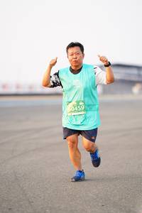 BIB: 30459
                            <button type="button" onclick="openModal(12159008)" class="btn btn-primary btn-sm float-right btn-popup" data-toggle="modal" data-target=".modal-high-quality">
                        <i class="fas fa-shopping-cart"></i> Add to Cart
                    </button>
                                            <button type="button" onclick="isThisMe(12159008, true)" class="btn btn-success btn-sm float-right btn-popup btn-isme hidden" data-toggle="tooltip" data-placement="bottom" title="นี่คือรูปของคุณใช่ไหม คลิกที่นี่เพื่อเอาเข้าอัลบั้ม">
                        <i class="fas fa-plus"></i> Add to album
                    </button>
                    <button type="button" onclick="isThisMe(12159008, false)" class="btn btn-warning btn-sm float-right btn-popup btn-isnotme hidden">
                        <i class="fas fa-ban"></i> Remove from album
                    </button>