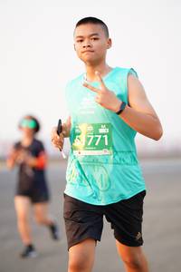 BIB: 771
                            <button type="button" onclick="openModal(12161901)" class="btn btn-primary btn-sm float-right btn-popup" data-toggle="modal" data-target=".modal-high-quality">
                        <i class="fas fa-shopping-cart"></i> Add to Cart
                    </button>
                                            <button type="button" onclick="isThisMe(12161901, true)" class="btn btn-success btn-sm float-right btn-popup btn-isme hidden" data-toggle="tooltip" data-placement="bottom" title="นี่คือรูปของคุณใช่ไหม คลิกที่นี่เพื่อเอาเข้าอัลบั้ม">
                        <i class="fas fa-plus"></i> Add to album
                    </button>
                    <button type="button" onclick="isThisMe(12161901, false)" class="btn btn-warning btn-sm float-right btn-popup btn-isnotme hidden">
                        <i class="fas fa-ban"></i> Remove from album
                    </button>