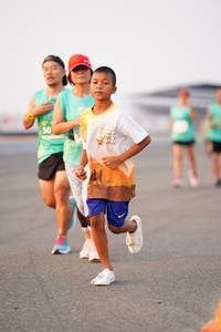 BIB: 
                            <button type="button" onclick="openModal(12173552)" class="btn btn-primary btn-sm float-right btn-popup" data-toggle="modal" data-target=".modal-high-quality">
                        <i class="fas fa-shopping-cart"></i> Add to Cart
                    </button>
                                            <button type="button" onclick="isThisMe(12173552, true)" class="btn btn-success btn-sm float-right btn-popup btn-isme hidden" data-toggle="tooltip" data-placement="bottom" title="นี่คือรูปของคุณใช่ไหม คลิกที่นี่เพื่อเอาเข้าอัลบั้ม">
                        <i class="fas fa-plus"></i> Add to album
                    </button>
                    <button type="button" onclick="isThisMe(12173552, false)" class="btn btn-warning btn-sm float-right btn-popup btn-isnotme hidden">
                        <i class="fas fa-ban"></i> Remove from album
                    </button>