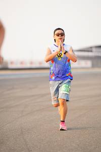 BIB: 5031
                            <button type="button" onclick="openModal(12140694)" class="btn btn-primary btn-sm float-right btn-popup" data-toggle="modal" data-target=".modal-high-quality">
                        <i class="fas fa-shopping-cart"></i> Add to Cart
                    </button>
                                            <button type="button" onclick="isThisMe(12140694, true)" class="btn btn-success btn-sm float-right btn-popup btn-isme hidden" data-toggle="tooltip" data-placement="bottom" title="นี่คือรูปของคุณใช่ไหม คลิกที่นี่เพื่อเอาเข้าอัลบั้ม">
                        <i class="fas fa-plus"></i> Add to album
                    </button>
                    <button type="button" onclick="isThisMe(12140694, false)" class="btn btn-warning btn-sm float-right btn-popup btn-isnotme hidden">
                        <i class="fas fa-ban"></i> Remove from album
                    </button>