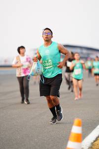 BIB: 51800
                            <button type="button" onclick="openModal(12278425)" class="btn btn-primary btn-sm float-right btn-popup" data-toggle="modal" data-target=".modal-high-quality">
                        <i class="fas fa-shopping-cart"></i> Add to Cart
                    </button>
                                            <button type="button" onclick="isThisMe(12278425, true)" class="btn btn-success btn-sm float-right btn-popup btn-isme hidden" data-toggle="tooltip" data-placement="bottom" title="นี่คือรูปของคุณใช่ไหม คลิกที่นี่เพื่อเอาเข้าอัลบั้ม">
                        <i class="fas fa-plus"></i> Add to album
                    </button>
                    <button type="button" onclick="isThisMe(12278425, false)" class="btn btn-warning btn-sm float-right btn-popup btn-isnotme hidden">
                        <i class="fas fa-ban"></i> Remove from album
                    </button>