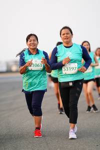 BIB: 3063, 53197
                            <button type="button" onclick="openModal(12279373)" class="btn btn-primary btn-sm float-right btn-popup" data-toggle="modal" data-target=".modal-high-quality">
                        <i class="fas fa-shopping-cart"></i> Add to Cart
                    </button>
                                            <button type="button" onclick="isThisMe(12279373, true)" class="btn btn-success btn-sm float-right btn-popup btn-isme hidden" data-toggle="tooltip" data-placement="bottom" title="นี่คือรูปของคุณใช่ไหม คลิกที่นี่เพื่อเอาเข้าอัลบั้ม">
                        <i class="fas fa-plus"></i> Add to album
                    </button>
                    <button type="button" onclick="isThisMe(12279373, false)" class="btn btn-warning btn-sm float-right btn-popup btn-isnotme hidden">
                        <i class="fas fa-ban"></i> Remove from album
                    </button>