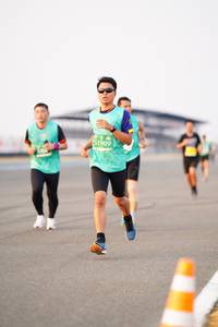 BIB: 51909
                            <button type="button" onclick="openModal(12162664)" class="btn btn-primary btn-sm float-right btn-popup" data-toggle="modal" data-target=".modal-high-quality">
                        <i class="fas fa-shopping-cart"></i> Add to Cart
                    </button>
                                            <button type="button" onclick="isThisMe(12162664, true)" class="btn btn-success btn-sm float-right btn-popup btn-isme hidden" data-toggle="tooltip" data-placement="bottom" title="นี่คือรูปของคุณใช่ไหม คลิกที่นี่เพื่อเอาเข้าอัลบั้ม">
                        <i class="fas fa-plus"></i> Add to album
                    </button>
                    <button type="button" onclick="isThisMe(12162664, false)" class="btn btn-warning btn-sm float-right btn-popup btn-isnotme hidden">
                        <i class="fas fa-ban"></i> Remove from album
                    </button>