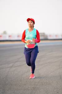 BIB: 295
                            <button type="button" onclick="openModal(12162561)" class="btn btn-primary btn-sm float-right btn-popup" data-toggle="modal" data-target=".modal-high-quality">
                        <i class="fas fa-shopping-cart"></i> Add to Cart
                    </button>
                                            <button type="button" onclick="isThisMe(12162561, true)" class="btn btn-success btn-sm float-right btn-popup btn-isme hidden" data-toggle="tooltip" data-placement="bottom" title="นี่คือรูปของคุณใช่ไหม คลิกที่นี่เพื่อเอาเข้าอัลบั้ม">
                        <i class="fas fa-plus"></i> Add to album
                    </button>
                    <button type="button" onclick="isThisMe(12162561, false)" class="btn btn-warning btn-sm float-right btn-popup btn-isnotme hidden">
                        <i class="fas fa-ban"></i> Remove from album
                    </button>