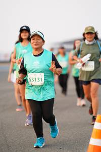 BIB: 53131
                            <button type="button" onclick="openModal(12277483)" class="btn btn-primary btn-sm float-right btn-popup" data-toggle="modal" data-target=".modal-high-quality">
                        <i class="fas fa-shopping-cart"></i> Add to Cart
                    </button>
                                            <button type="button" onclick="isThisMe(12277483, true)" class="btn btn-success btn-sm float-right btn-popup btn-isme hidden" data-toggle="tooltip" data-placement="bottom" title="นี่คือรูปของคุณใช่ไหม คลิกที่นี่เพื่อเอาเข้าอัลบั้ม">
                        <i class="fas fa-plus"></i> Add to album
                    </button>
                    <button type="button" onclick="isThisMe(12277483, false)" class="btn btn-warning btn-sm float-right btn-popup btn-isnotme hidden">
                        <i class="fas fa-ban"></i> Remove from album
                    </button>