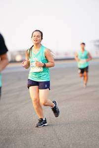 BIB: 5060
                            <button type="button" onclick="openModal(12155484)" class="btn btn-primary btn-sm float-right btn-popup" data-toggle="modal" data-target=".modal-high-quality">
                        <i class="fas fa-shopping-cart"></i> Add to Cart
                    </button>
                                            <button type="button" onclick="isThisMe(12155484, true)" class="btn btn-success btn-sm float-right btn-popup btn-isme hidden" data-toggle="tooltip" data-placement="bottom" title="นี่คือรูปของคุณใช่ไหม คลิกที่นี่เพื่อเอาเข้าอัลบั้ม">
                        <i class="fas fa-plus"></i> Add to album
                    </button>
                    <button type="button" onclick="isThisMe(12155484, false)" class="btn btn-warning btn-sm float-right btn-popup btn-isnotme hidden">
                        <i class="fas fa-ban"></i> Remove from album
                    </button>