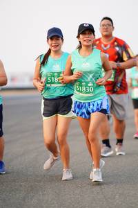 BIB: 518, 1830
                            <button type="button" onclick="openModal(12278770)" class="btn btn-primary btn-sm float-right btn-popup" data-toggle="modal" data-target=".modal-high-quality">
                        <i class="fas fa-shopping-cart"></i> Add to Cart
                    </button>
                                            <button type="button" onclick="isThisMe(12278770, true)" class="btn btn-success btn-sm float-right btn-popup btn-isme hidden" data-toggle="tooltip" data-placement="bottom" title="นี่คือรูปของคุณใช่ไหม คลิกที่นี่เพื่อเอาเข้าอัลบั้ม">
                        <i class="fas fa-plus"></i> Add to album
                    </button>
                    <button type="button" onclick="isThisMe(12278770, false)" class="btn btn-warning btn-sm float-right btn-popup btn-isnotme hidden">
                        <i class="fas fa-ban"></i> Remove from album
                    </button>