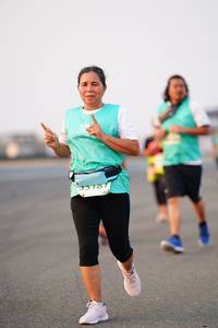 BIB: 
                            <button type="button" onclick="openModal(12179211)" class="btn btn-primary btn-sm float-right btn-popup" data-toggle="modal" data-target=".modal-high-quality">
                        <i class="fas fa-shopping-cart"></i> Add to Cart
                    </button>
                                            <button type="button" onclick="isThisMe(12179211, true)" class="btn btn-success btn-sm float-right btn-popup btn-isme hidden" data-toggle="tooltip" data-placement="bottom" title="นี่คือรูปของคุณใช่ไหม คลิกที่นี่เพื่อเอาเข้าอัลบั้ม">
                        <i class="fas fa-plus"></i> Add to album
                    </button>
                    <button type="button" onclick="isThisMe(12179211, false)" class="btn btn-warning btn-sm float-right btn-popup btn-isnotme hidden">
                        <i class="fas fa-ban"></i> Remove from album
                    </button>