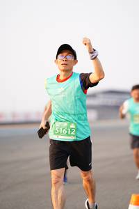 BIB: 51612
                            <button type="button" onclick="openModal(12151195)" class="btn btn-primary btn-sm float-right btn-popup" data-toggle="modal" data-target=".modal-high-quality">
                        <i class="fas fa-shopping-cart"></i> Add to Cart
                    </button>
                                            <button type="button" onclick="isThisMe(12151195, true)" class="btn btn-success btn-sm float-right btn-popup btn-isme hidden" data-toggle="tooltip" data-placement="bottom" title="นี่คือรูปของคุณใช่ไหม คลิกที่นี่เพื่อเอาเข้าอัลบั้ม">
                        <i class="fas fa-plus"></i> Add to album
                    </button>
                    <button type="button" onclick="isThisMe(12151195, false)" class="btn btn-warning btn-sm float-right btn-popup btn-isnotme hidden">
                        <i class="fas fa-ban"></i> Remove from album
                    </button>