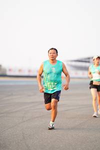 BIB: 533
                            <button type="button" onclick="openModal(12153771)" class="btn btn-primary btn-sm float-right btn-popup" data-toggle="modal" data-target=".modal-high-quality">
                        <i class="fas fa-shopping-cart"></i> Add to Cart
                    </button>
                                            <button type="button" onclick="isThisMe(12153771, true)" class="btn btn-success btn-sm float-right btn-popup btn-isme hidden" data-toggle="tooltip" data-placement="bottom" title="นี่คือรูปของคุณใช่ไหม คลิกที่นี่เพื่อเอาเข้าอัลบั้ม">
                        <i class="fas fa-plus"></i> Add to album
                    </button>
                    <button type="button" onclick="isThisMe(12153771, false)" class="btn btn-warning btn-sm float-right btn-popup btn-isnotme hidden">
                        <i class="fas fa-ban"></i> Remove from album
                    </button>