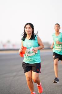 BIB: 099, 5258
                            <button type="button" onclick="openModal(12157387)" class="btn btn-primary btn-sm float-right btn-popup" data-toggle="modal" data-target=".modal-high-quality">
                        <i class="fas fa-shopping-cart"></i> Add to Cart
                    </button>
                                            <button type="button" onclick="isThisMe(12157387, true)" class="btn btn-success btn-sm float-right btn-popup btn-isme hidden" data-toggle="tooltip" data-placement="bottom" title="นี่คือรูปของคุณใช่ไหม คลิกที่นี่เพื่อเอาเข้าอัลบั้ม">
                        <i class="fas fa-plus"></i> Add to album
                    </button>
                    <button type="button" onclick="isThisMe(12157387, false)" class="btn btn-warning btn-sm float-right btn-popup btn-isnotme hidden">
                        <i class="fas fa-ban"></i> Remove from album
                    </button>