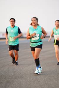 BIB: 0757, 185
                            <button type="button" onclick="openModal(12176158)" class="btn btn-primary btn-sm float-right btn-popup" data-toggle="modal" data-target=".modal-high-quality">
                        <i class="fas fa-shopping-cart"></i> Add to Cart
                    </button>
                                            <button type="button" onclick="isThisMe(12176158, true)" class="btn btn-success btn-sm float-right btn-popup btn-isme hidden" data-toggle="tooltip" data-placement="bottom" title="นี่คือรูปของคุณใช่ไหม คลิกที่นี่เพื่อเอาเข้าอัลบั้ม">
                        <i class="fas fa-plus"></i> Add to album
                    </button>
                    <button type="button" onclick="isThisMe(12176158, false)" class="btn btn-warning btn-sm float-right btn-popup btn-isnotme hidden">
                        <i class="fas fa-ban"></i> Remove from album
                    </button>