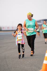 BIB: 53100, 53079
                            <button type="button" onclick="openModal(12195375)" class="btn btn-primary btn-sm float-right btn-popup" data-toggle="modal" data-target=".modal-high-quality">
                        <i class="fas fa-shopping-cart"></i> Add to Cart
                    </button>
                                            <button type="button" onclick="isThisMe(12195375, true)" class="btn btn-success btn-sm float-right btn-popup btn-isme hidden" data-toggle="tooltip" data-placement="bottom" title="นี่คือรูปของคุณใช่ไหม คลิกที่นี่เพื่อเอาเข้าอัลบั้ม">
                        <i class="fas fa-plus"></i> Add to album
                    </button>
                    <button type="button" onclick="isThisMe(12195375, false)" class="btn btn-warning btn-sm float-right btn-popup btn-isnotme hidden">
                        <i class="fas fa-ban"></i> Remove from album
                    </button>